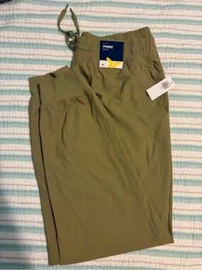 Old Navy Olive Green Women's Jogger Pants